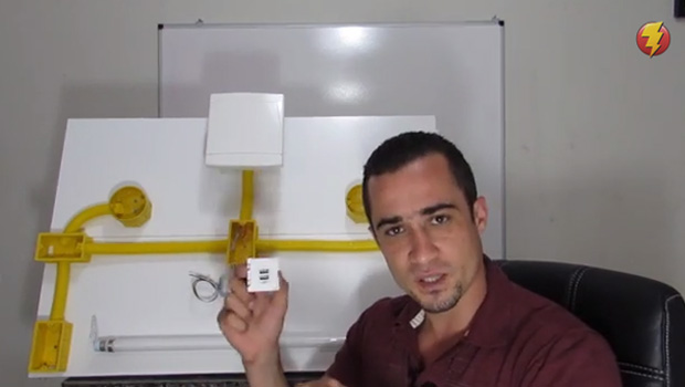 tomada usb - review