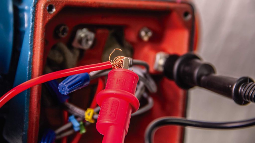 Como usar o Megometro na Manutenção Elétrica